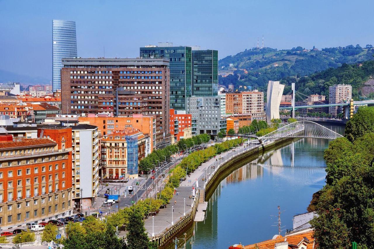 Pension B4R Self Check In Bilbao Kültér fotó